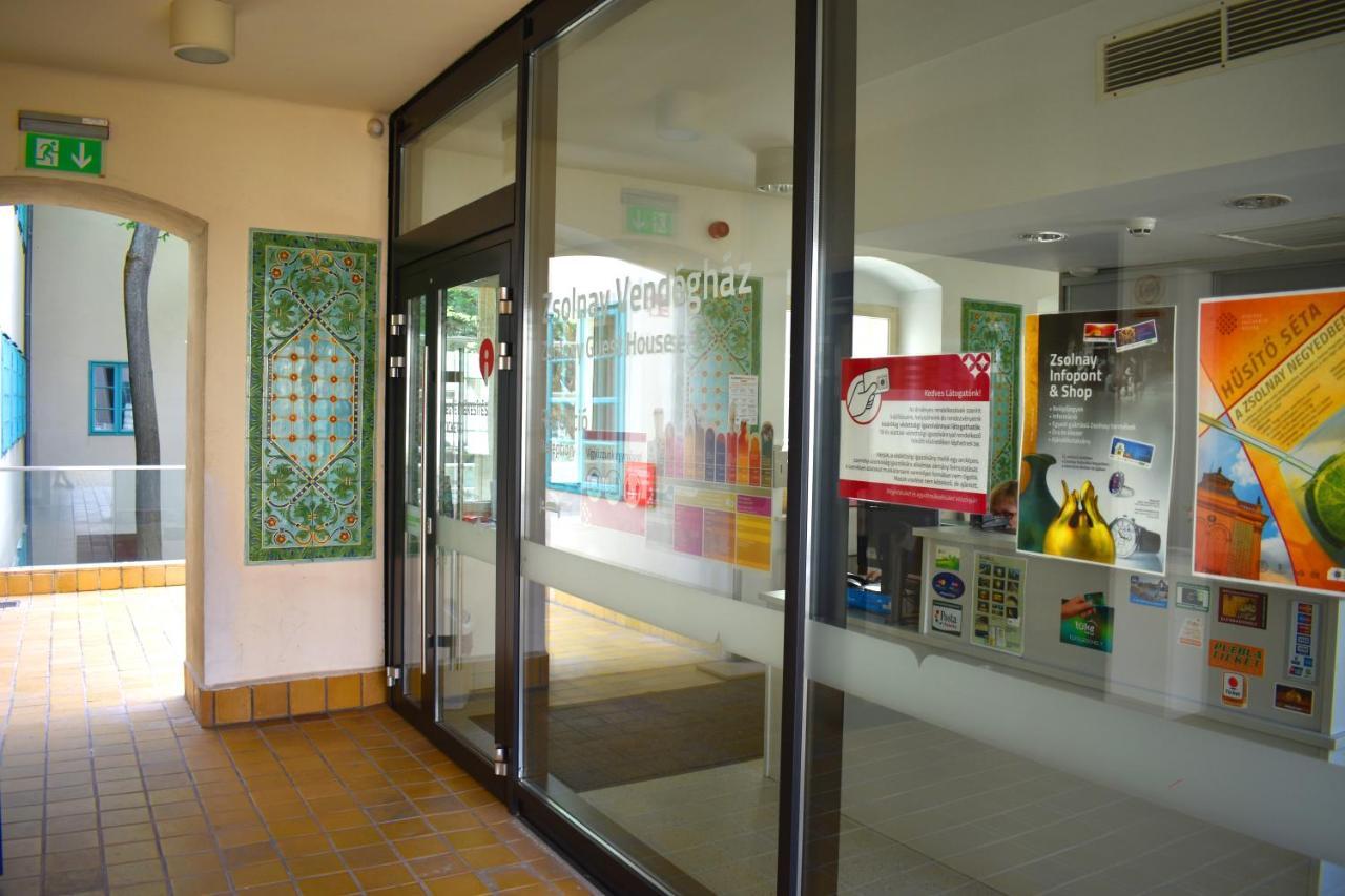 Zsolnay Negyed Vendeghaza Aparthotel Beci Exterior foto
